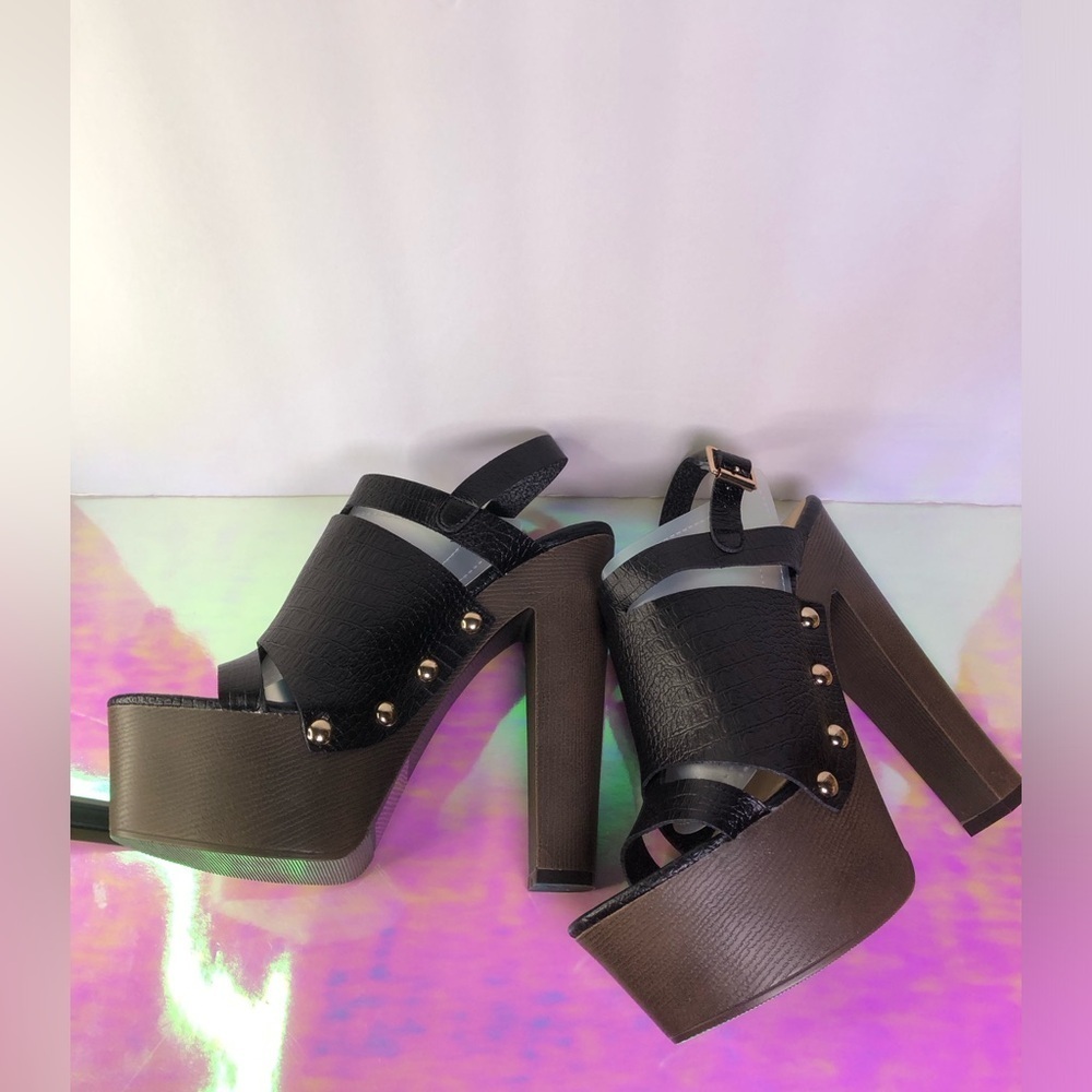 Black Croc-Embossed Platform Heels size 7 NWOT - Picture 6 of 13